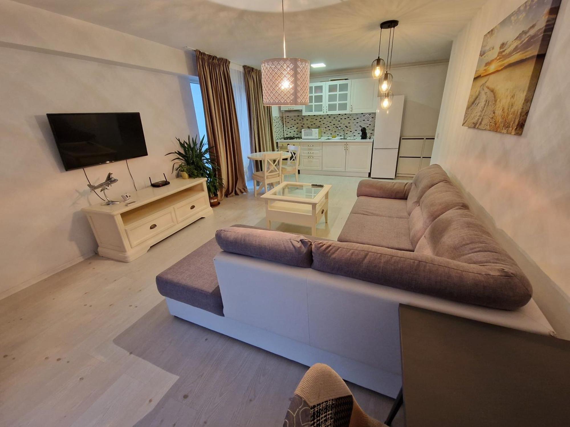 Wizz Pilot Residence โอโตเปนี ภายนอก รูปภาพ